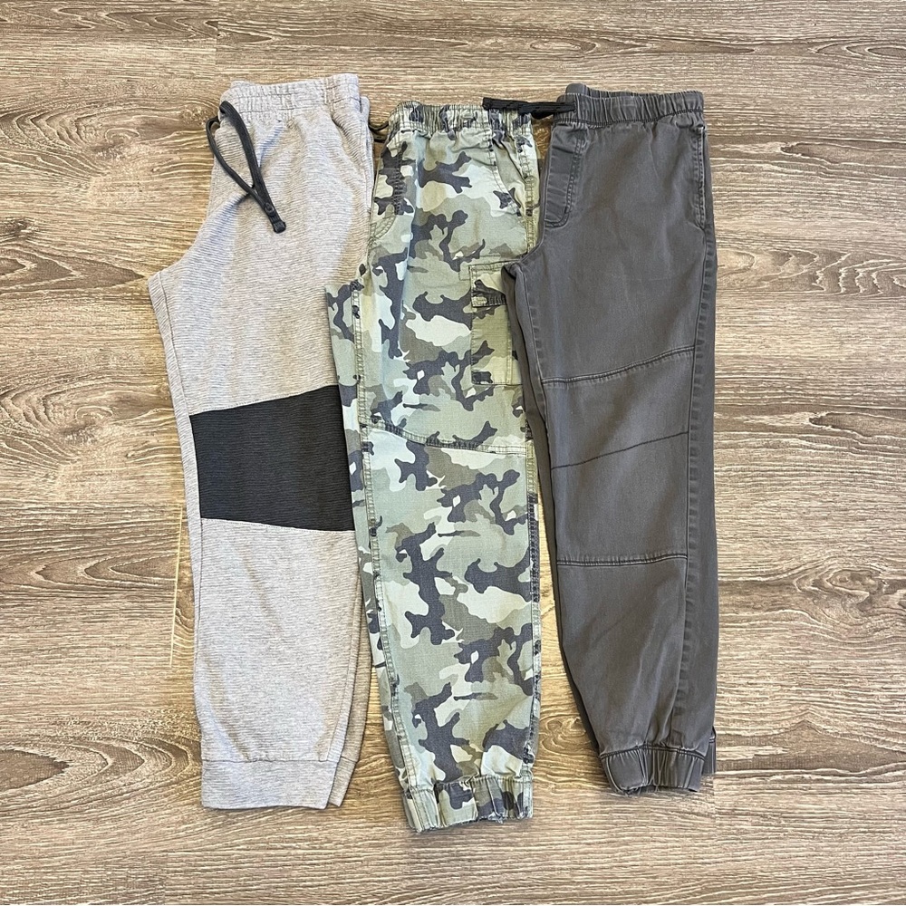 Bundle boys Arizona Jean cargo sweatpants camouflage gray Large pants 18 husky